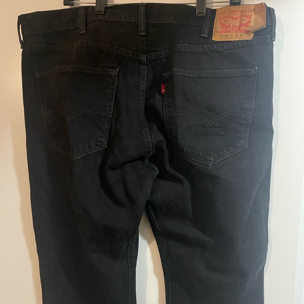 Men’s Black Levi Strauss & Co. jeans